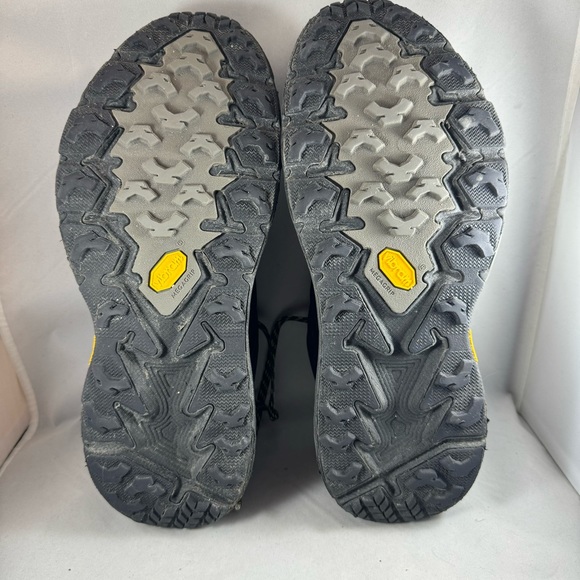 Hoka Speedgoat 4 GTX Trail Running Shoes - Men's size 12 - Picture 12 of 13